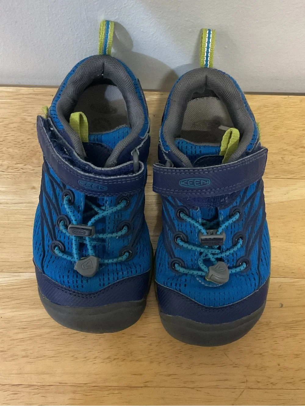 Keen shoes have